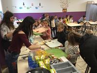 Un petit déjeuner à l'écolepour les CP du Buisson