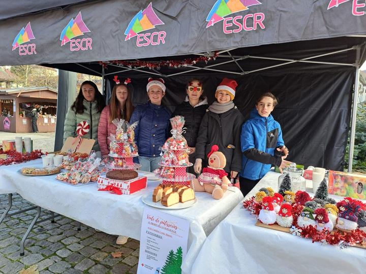 L'équipe Croix-Rouge fait son marché de Noël!